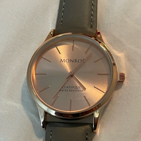 Monroé Watch (Brand New) - Picture 2 of 4